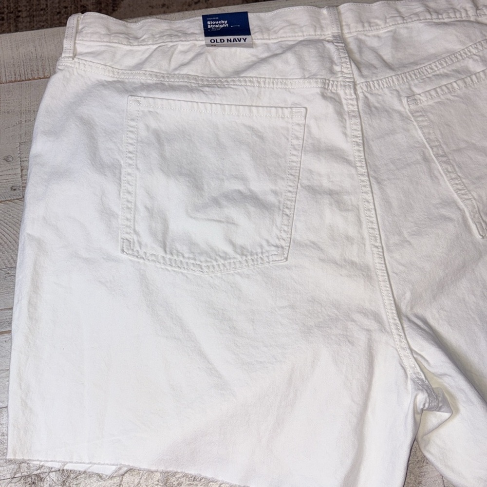 Old Navy Shorts Denim High-Rise Slouchy White Straight Women's Size: 28 New - Picture 11 of 14